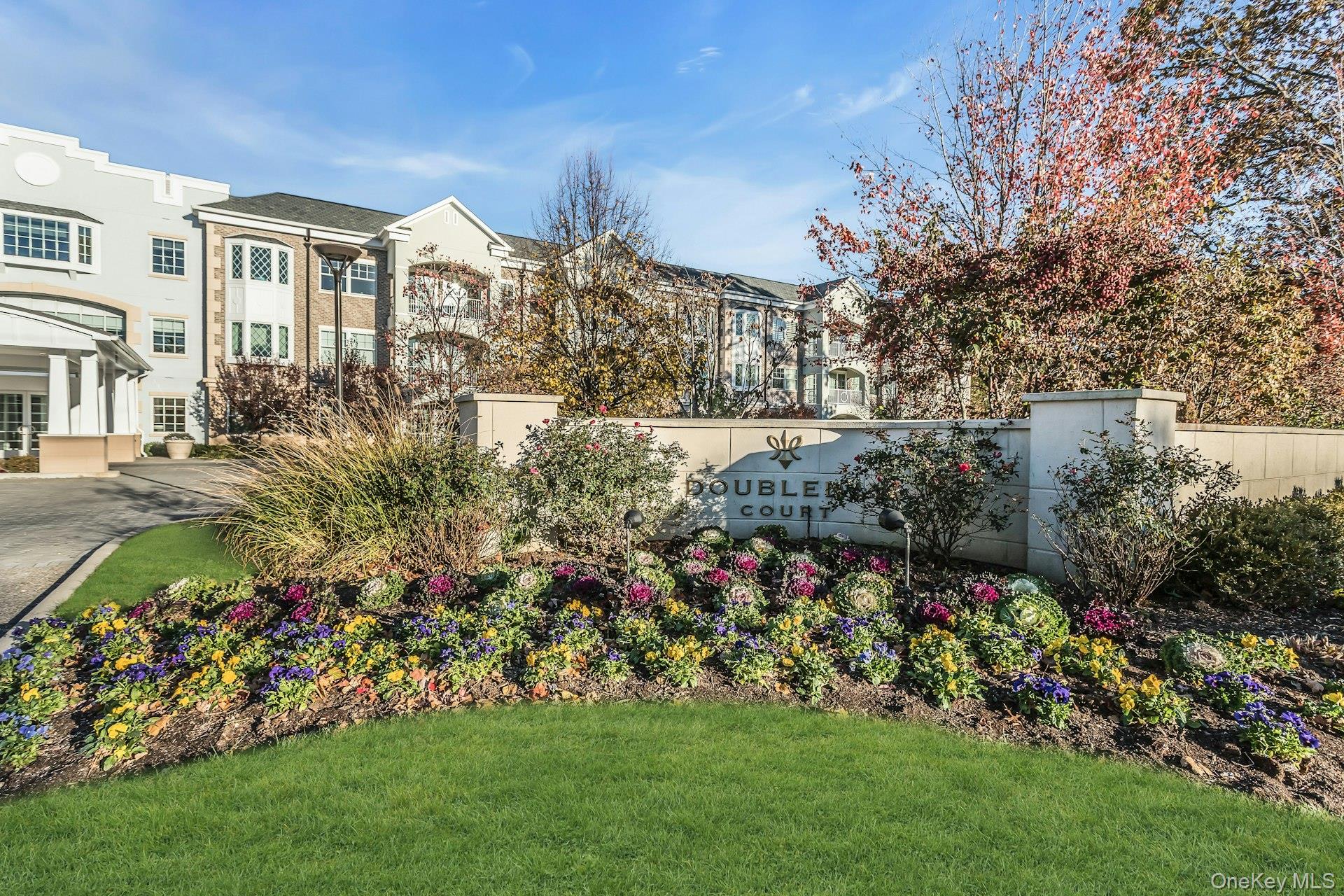 #1 photo, 301 Franklin Avenue, Garden City , NY 11530