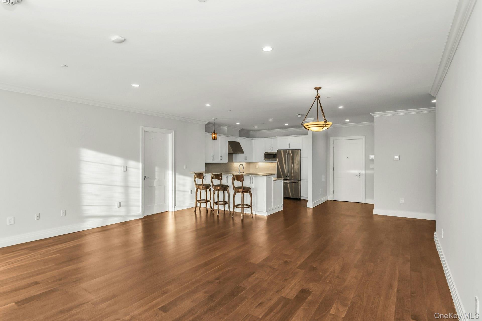 #10 photo, 301 Franklin Avenue, Garden City , NY 11530