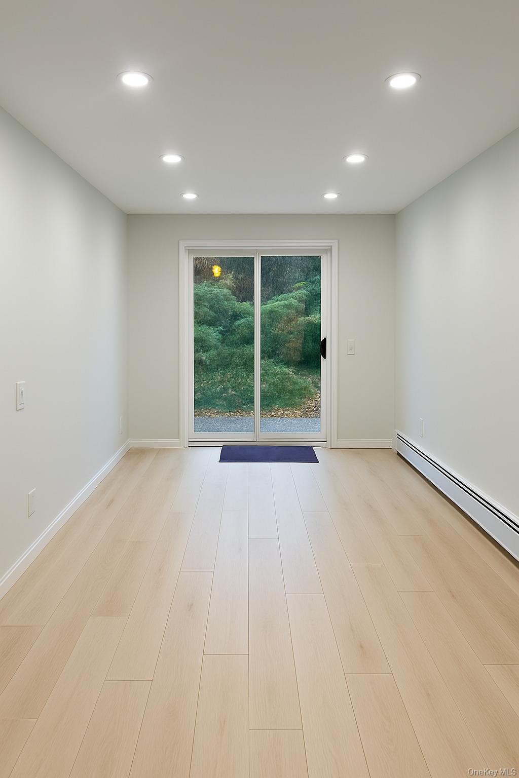 #2 photo, 987 Halsey Street, Brooklyn , NY 11207