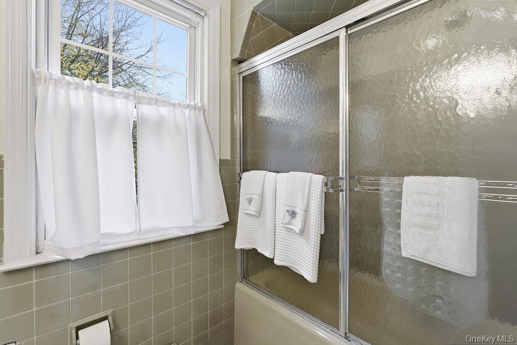 #17 photo, 65 Highland Avenue, Eastchester , NY 10709