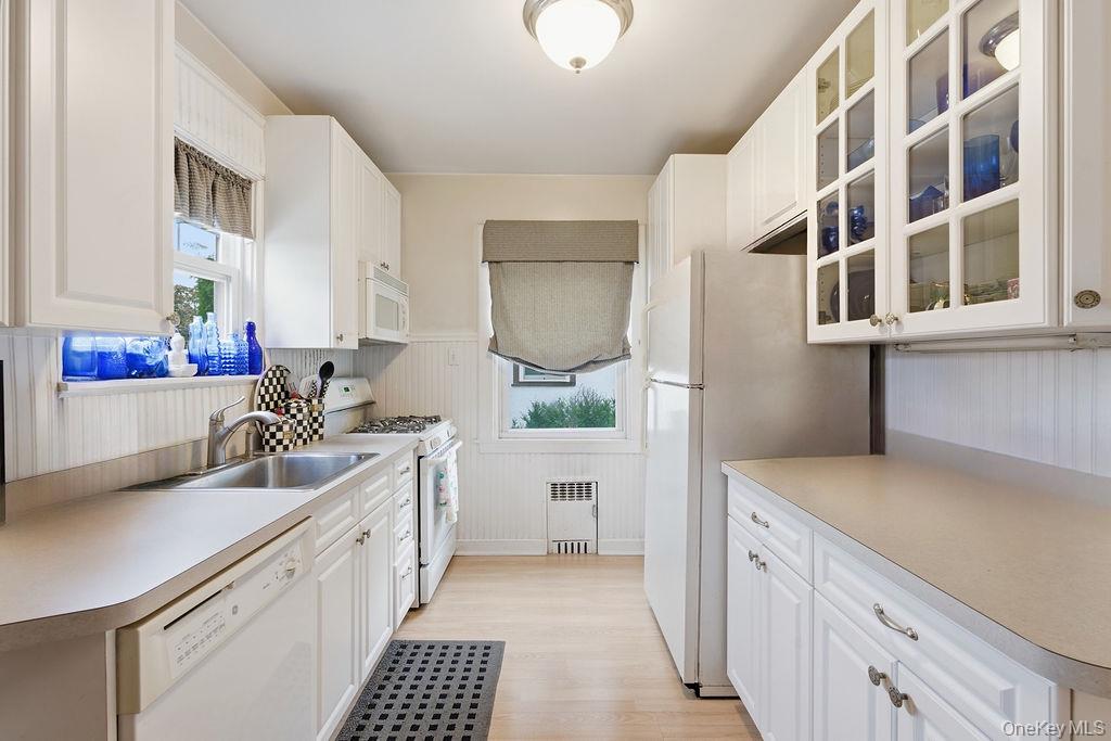 #7 photo, 65 Highland Avenue, Eastchester , NY 10709