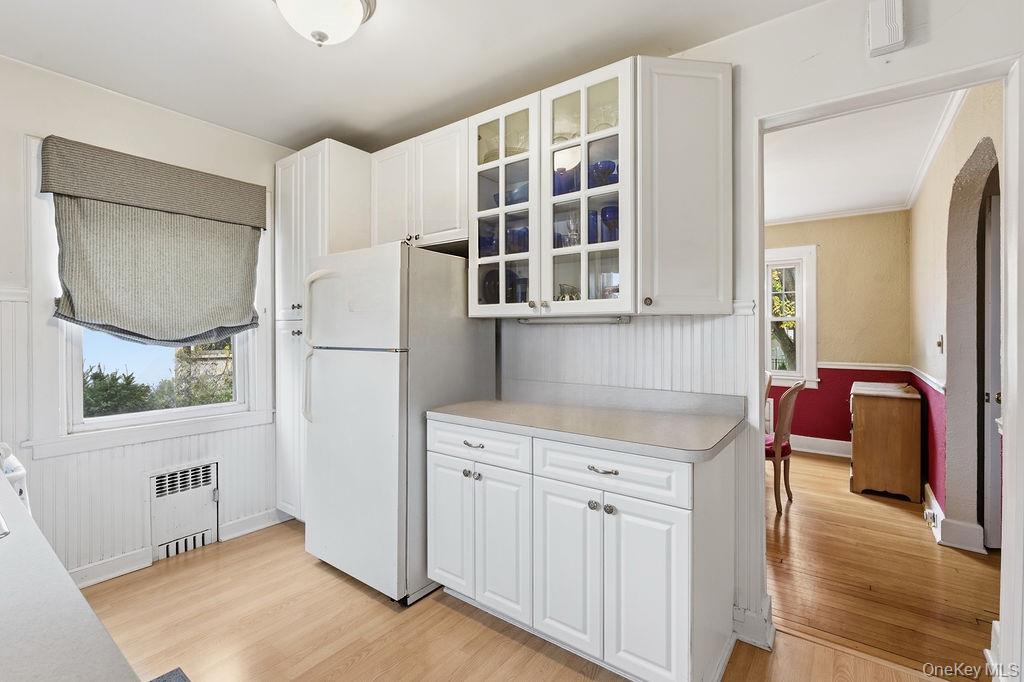 #8 photo, 65 Highland Avenue, Eastchester , NY 10709