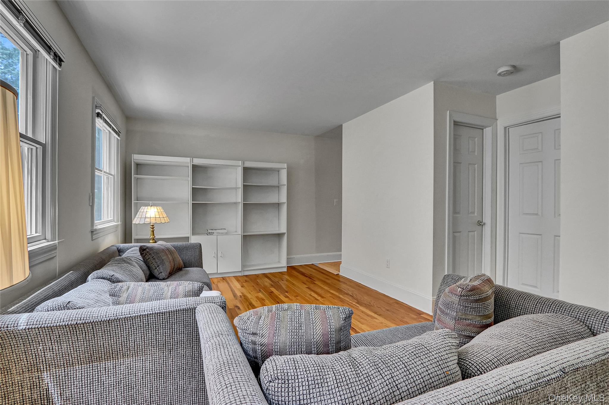 #14 photo, 17 Singworth Street, Oyster Bay , NY 11771