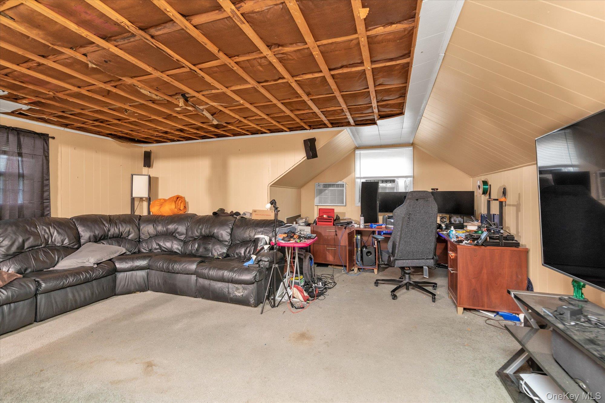 #12 photo, 270 Smith Avenue, Islip , NY 11751