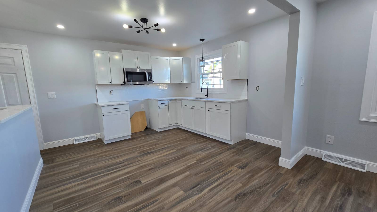 #4 photo, 1732  carrie, Schenectady , NY 12308