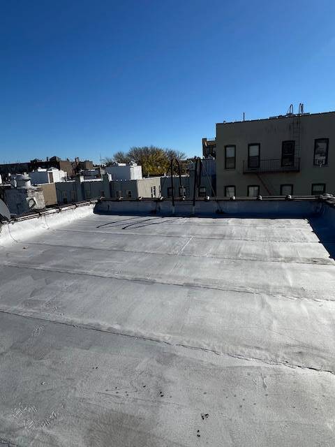 #10 photo, 31-49 33 street, Astoria , NY 11106