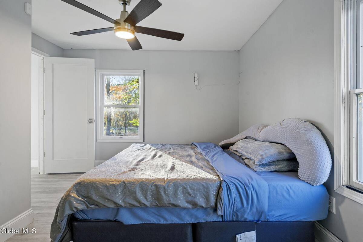 #27 photo, 93 Haughney Road, Troy , NY 12182