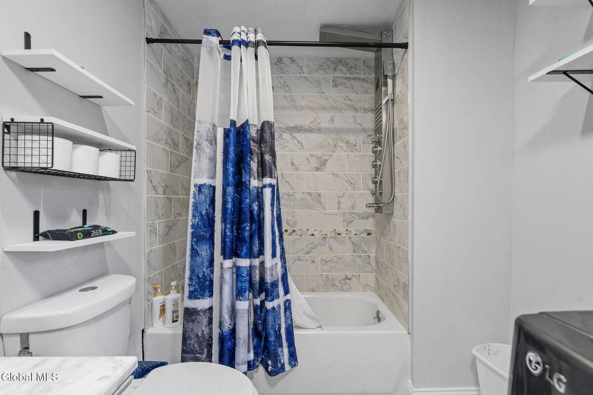 #31 photo, 93 Haughney Road, Troy , NY 12182