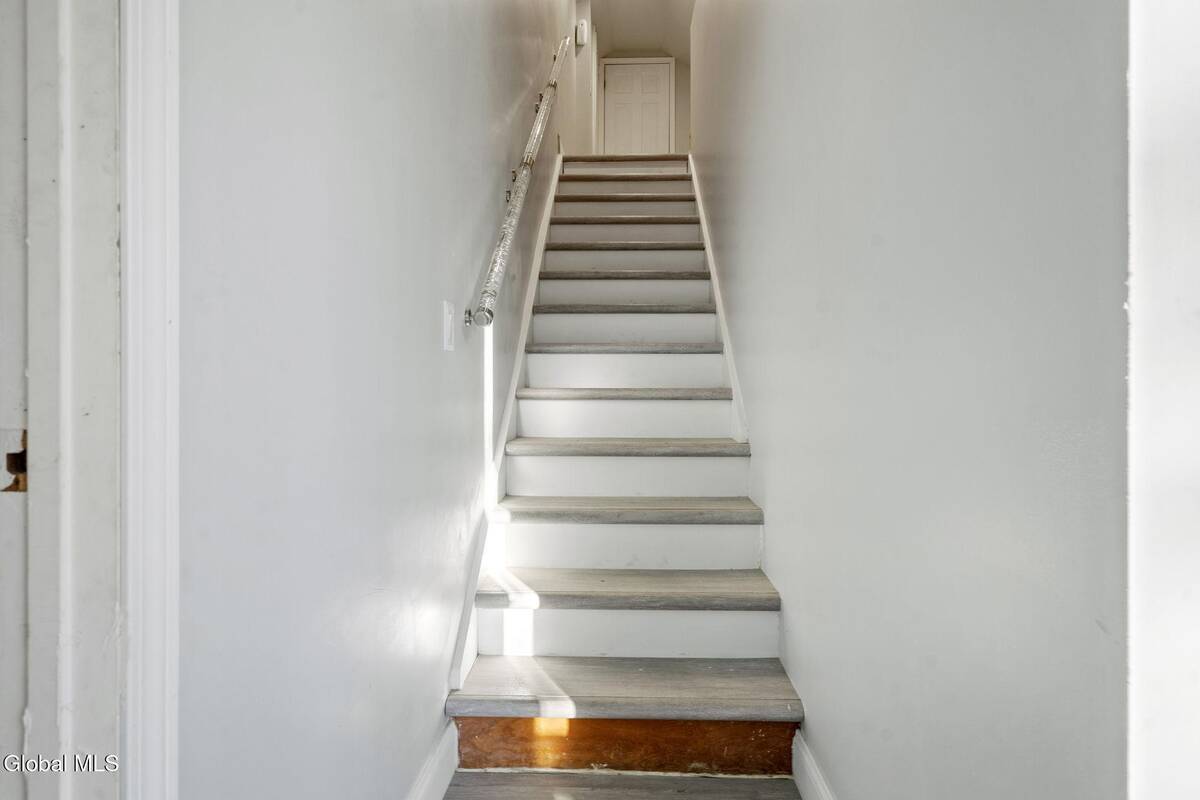 #34 photo, 93 Haughney Road, Troy , NY 12182