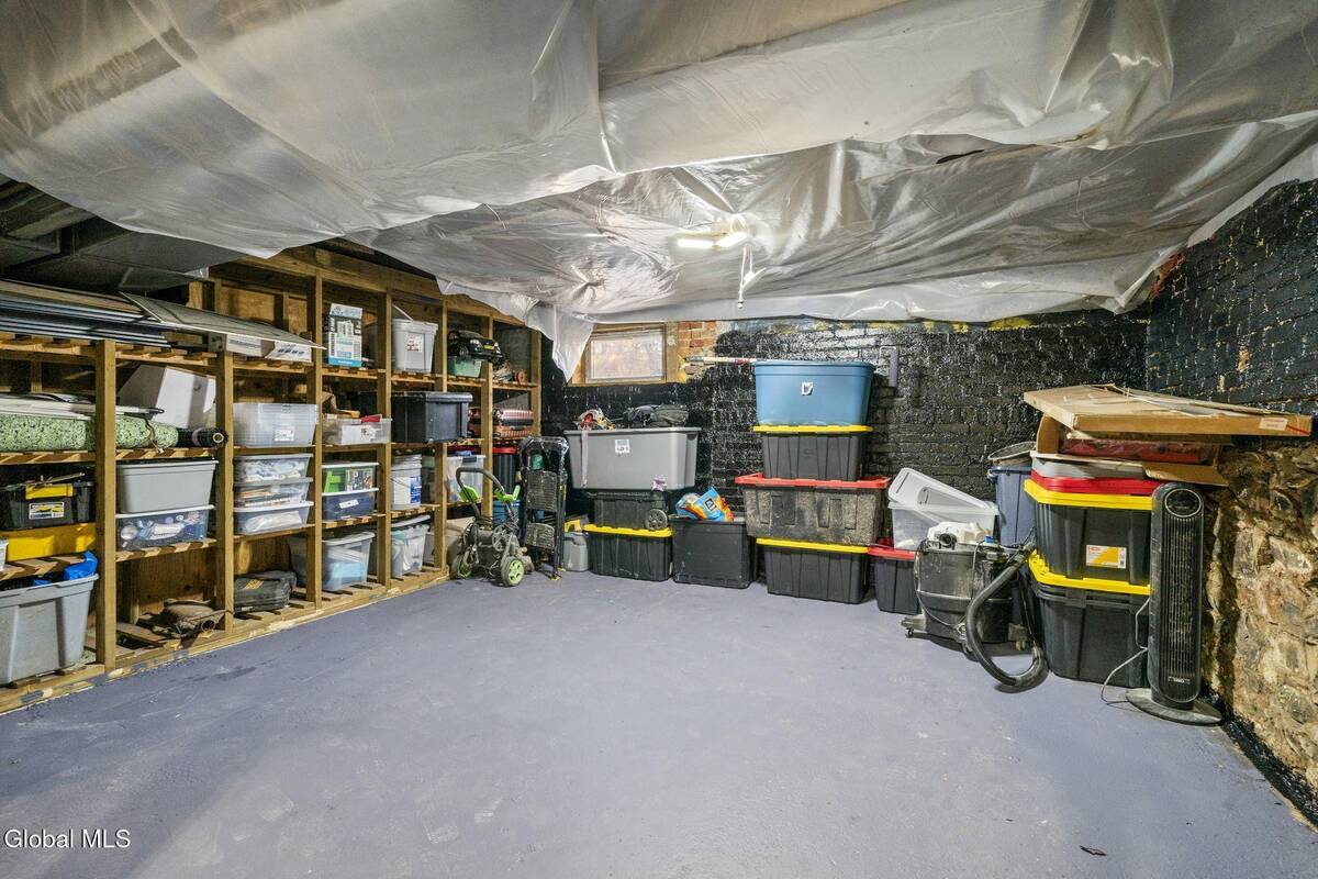 #39 photo, 93 Haughney Road, Troy , NY 12182