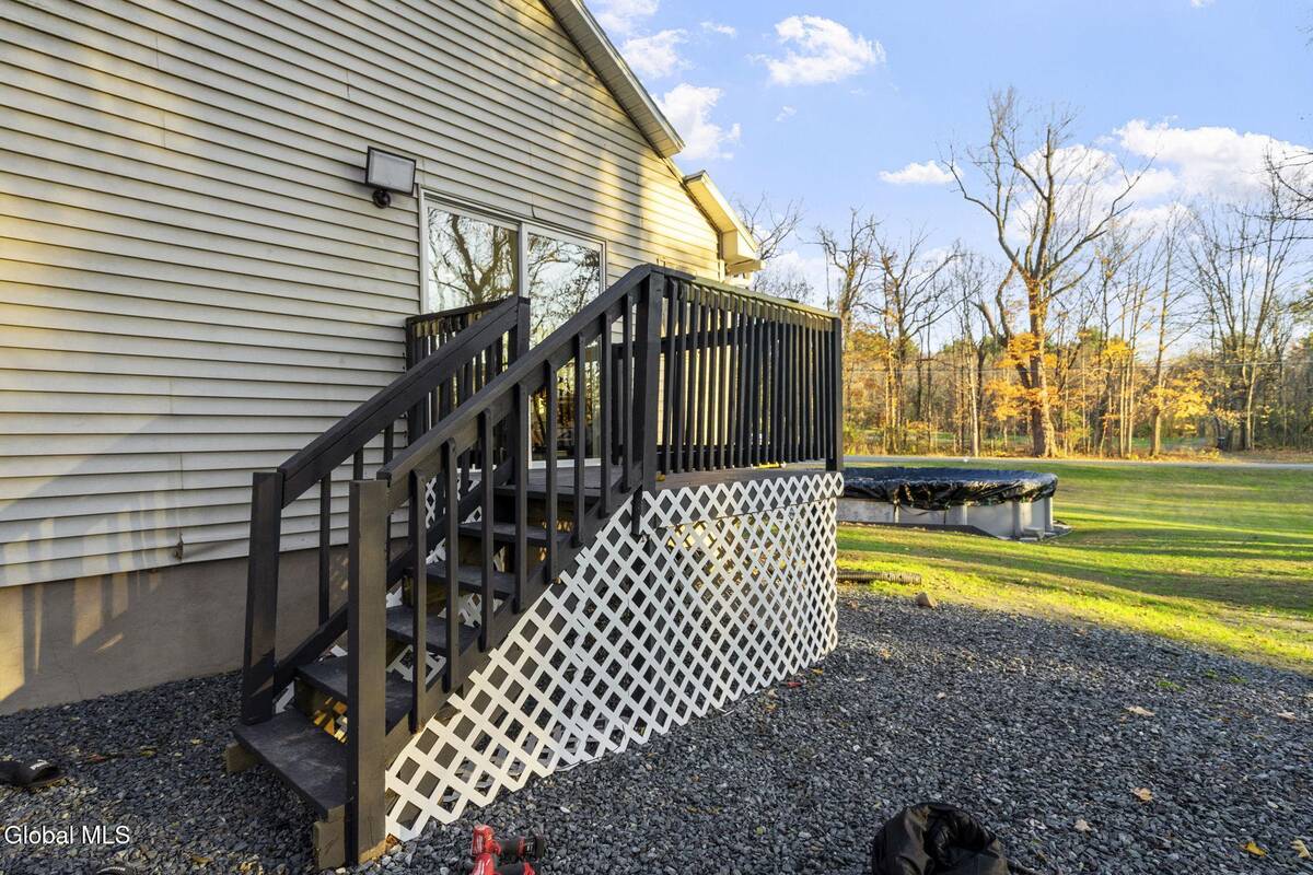 #44 photo, 93 Haughney Road, Troy , NY 12182