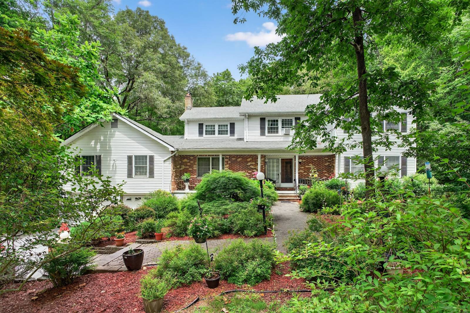 #1 photo, 72 Peddler Hill Rd, Monroe , NY 10950