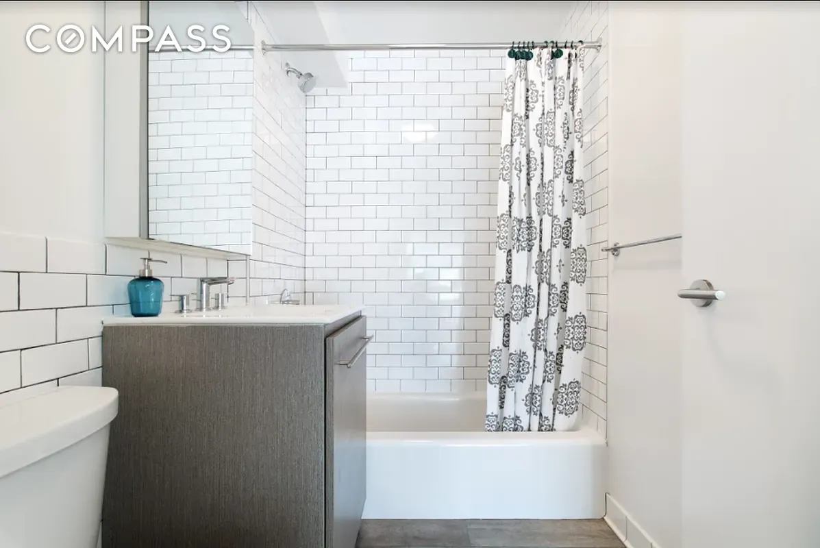 #6 photo, 204 Huntington Street, Carroll Gardens , NY 11231