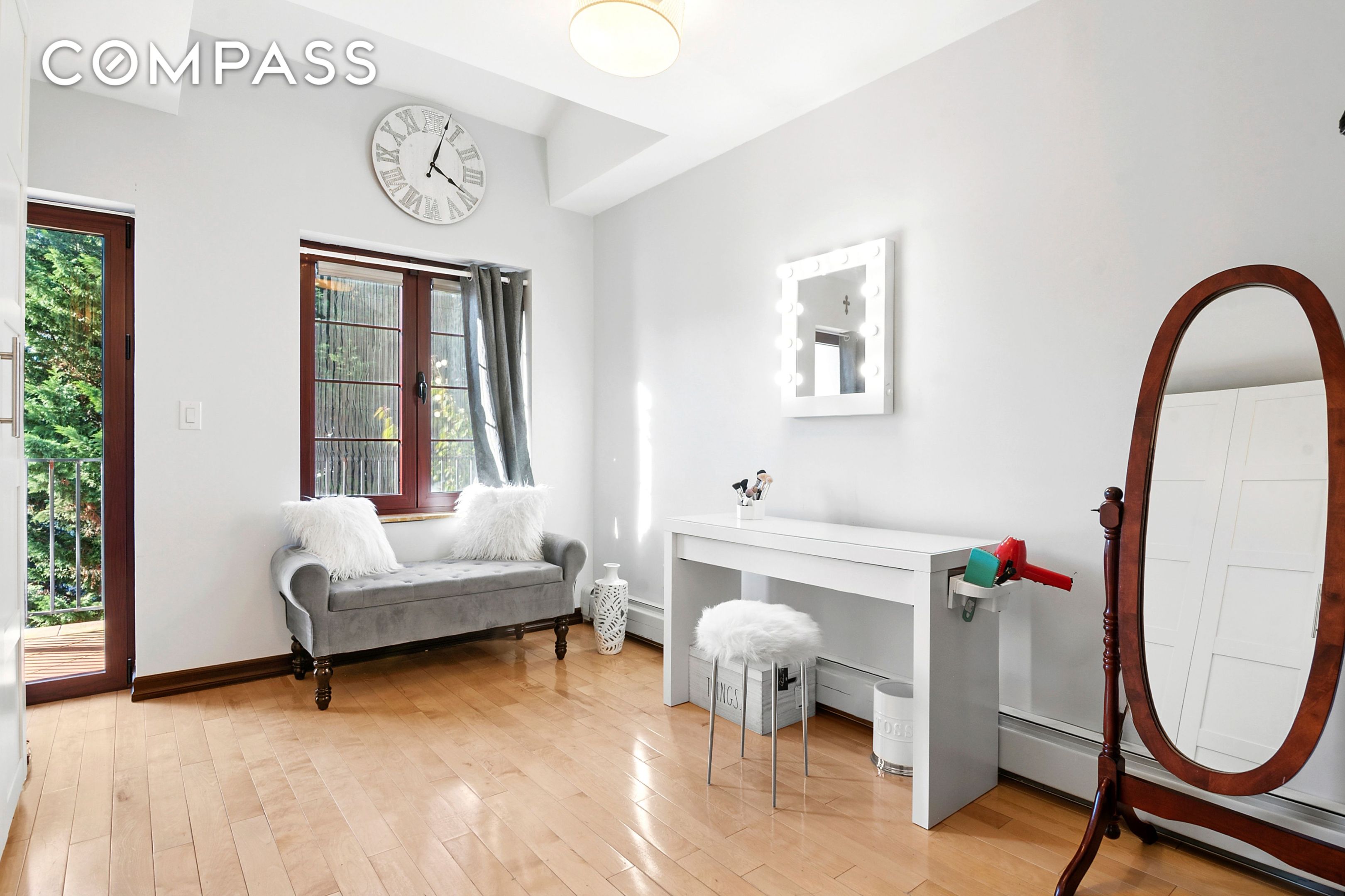 #16 photo, 240 Battery Avenue, Dyker Heights , NY 11209