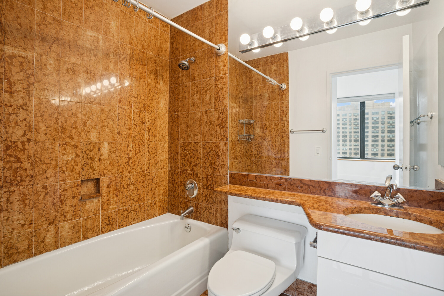 #7 photo, New York City, Yorkville , NY 10128