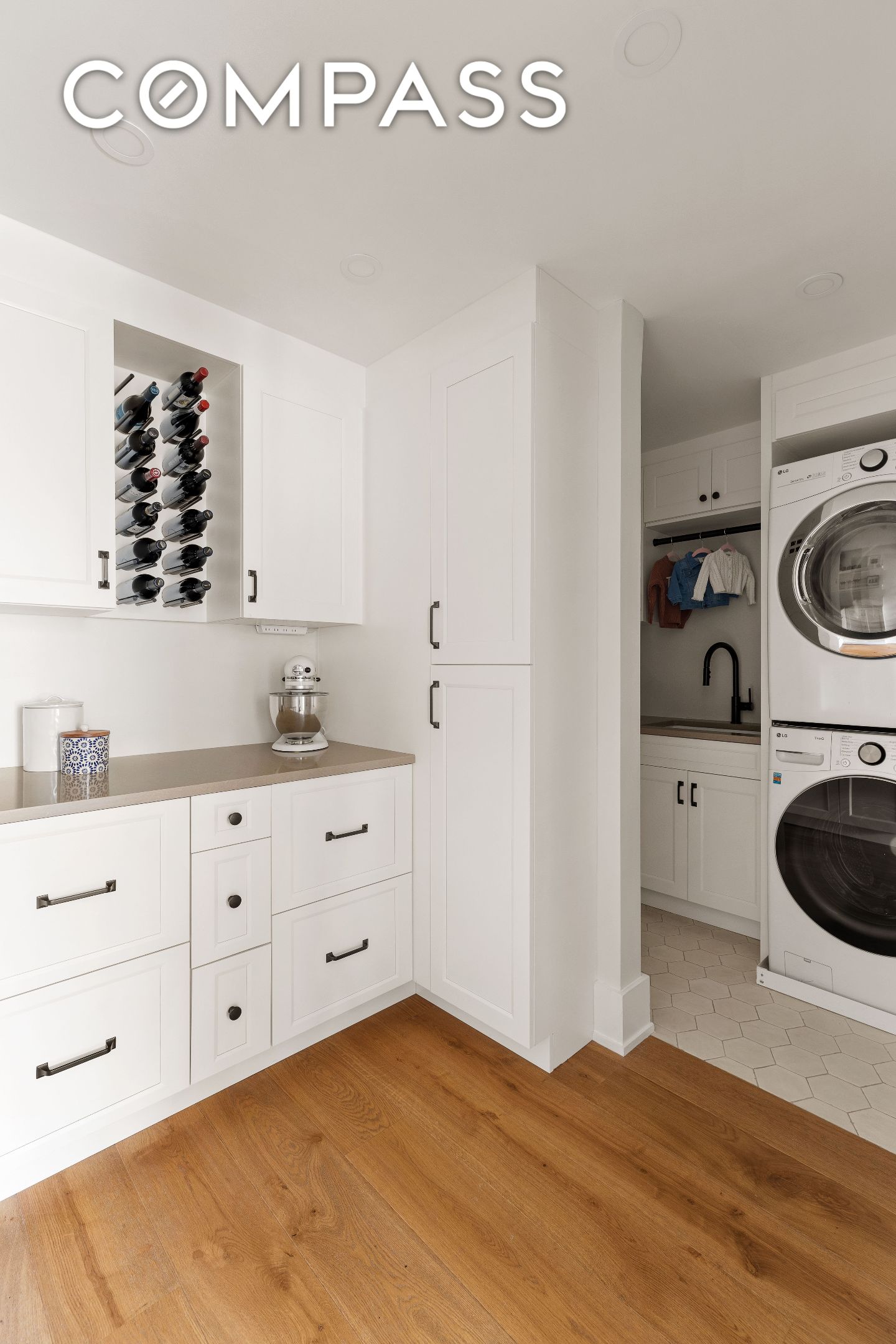 #13 photo, 101 W 12th Street, West Village , NY 10011