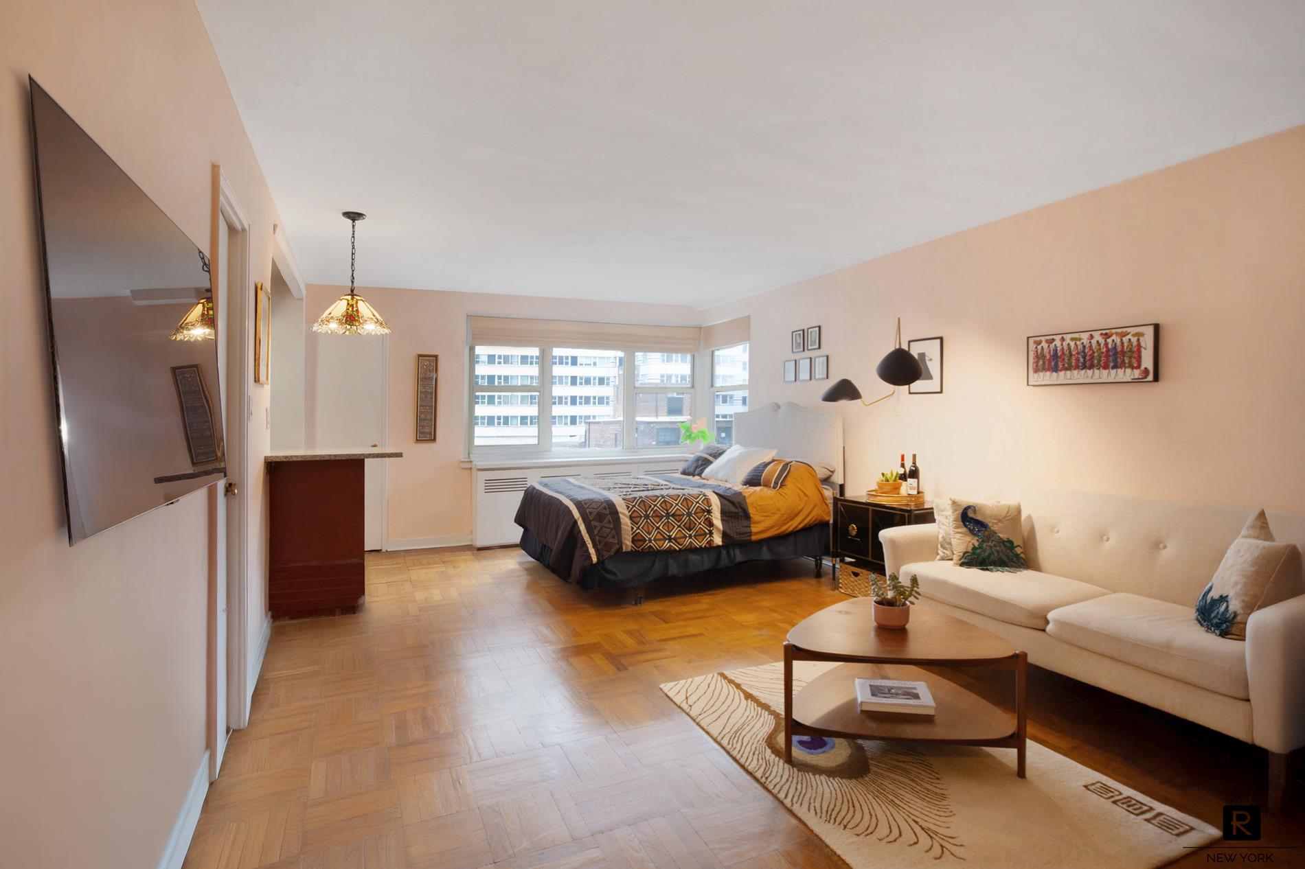 #6 photo, 233 E 69th Street, Upper East Side , NY 10021