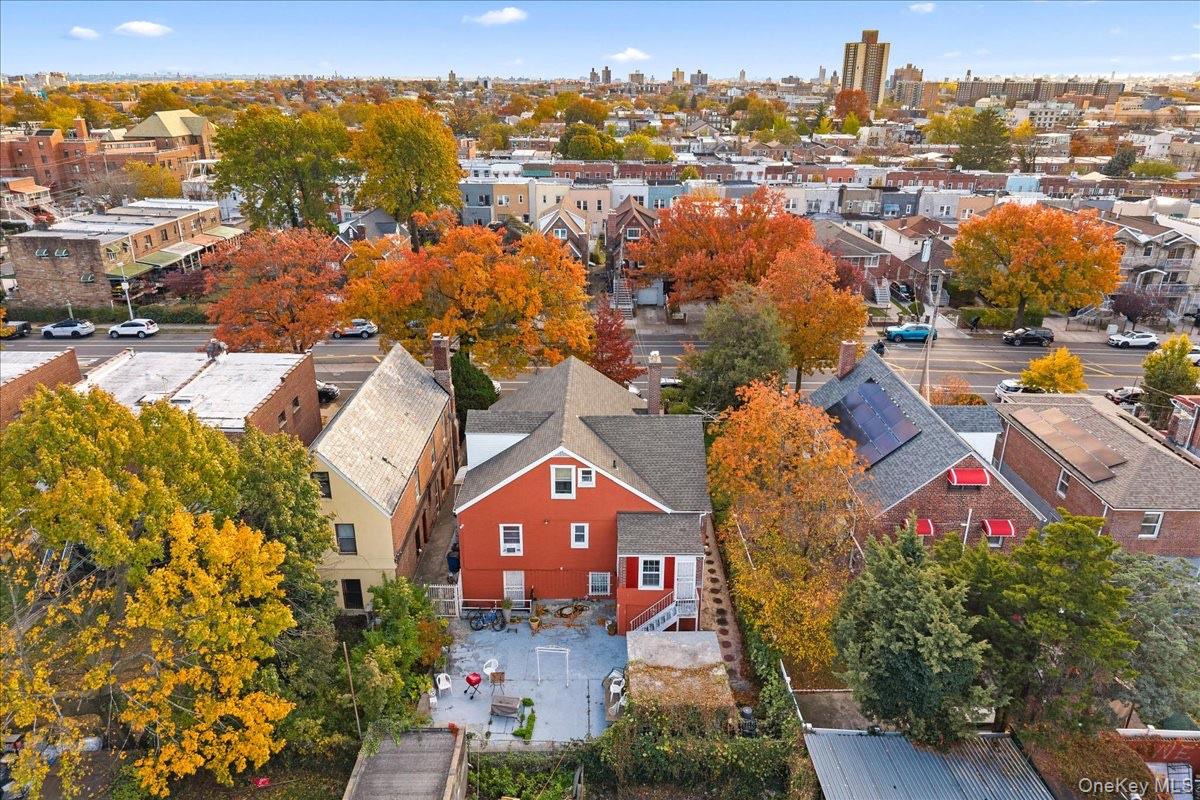 #6 photo, 945 E 222nd Street, Bronx , NY 10469