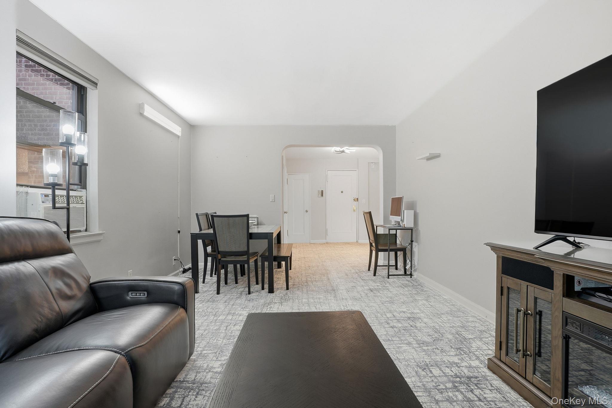 #8 photo, 142 Garth Road, Scarsdale , NY 10583