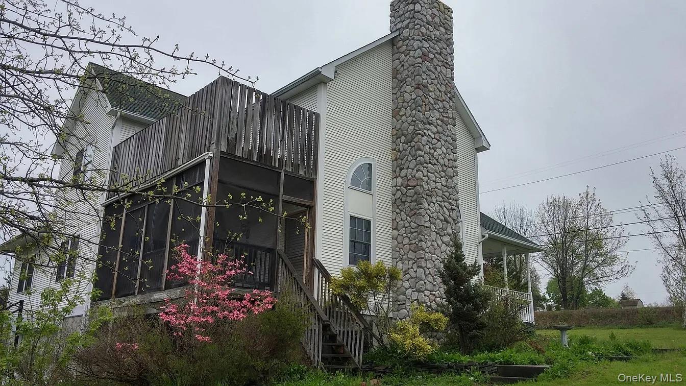 #3 photo, 2 Bruyn Avenue, Pine Bush , NY 12566