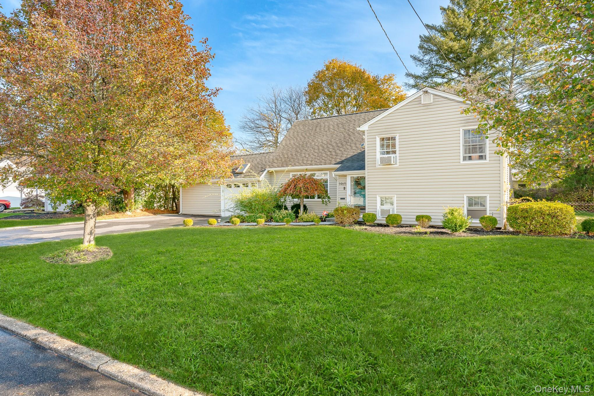 #3 photo, 1465 Lincoln Boulevard, Bay Shore , NY 11706