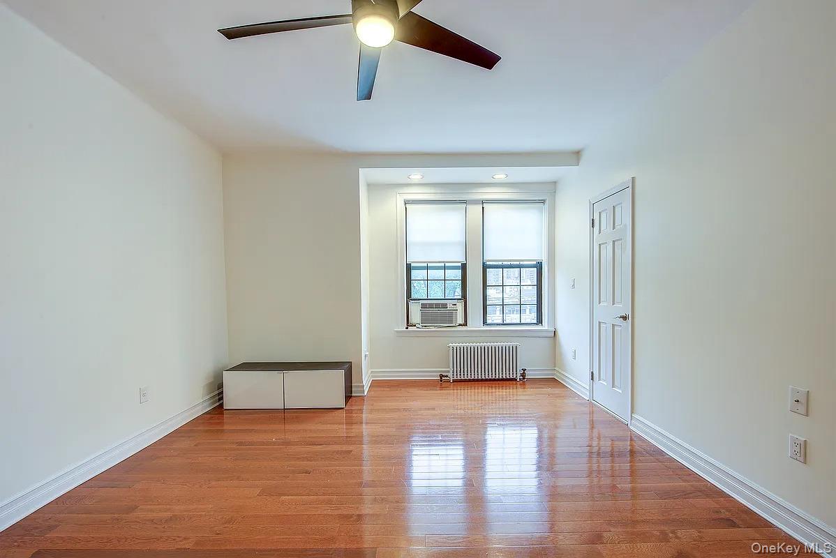 #13 photo, 6 Burns Street, Forest Hills , NY 11375