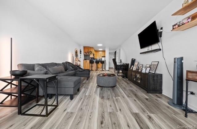 #6 photo, 61-20 Grand Central Parkway, Forest Hills , NY 11375