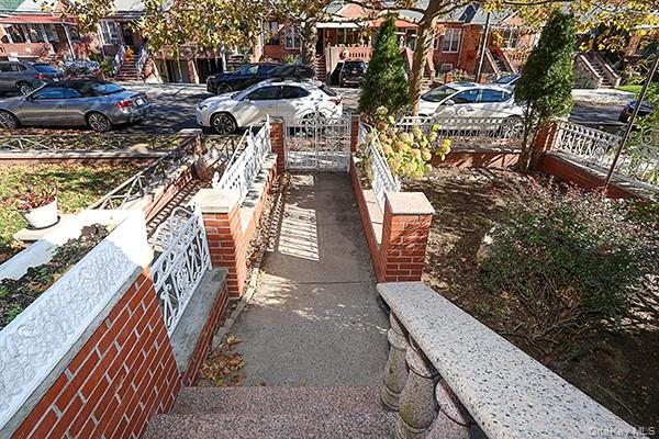 #6 photo, 6364 78th Street, Middle Village , NY 11379