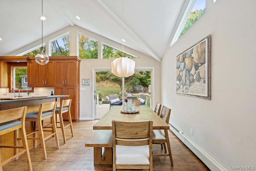 #13 photo, 33 Dogwood Lane, Locust Valley , NY 11560