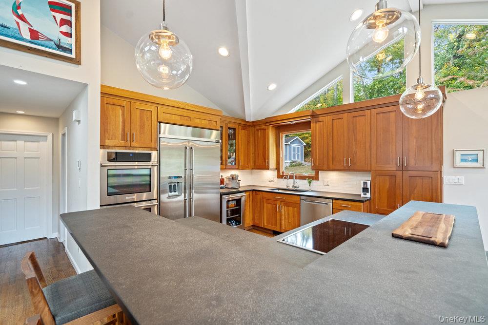 #16 photo, 33 Dogwood Lane, Locust Valley , NY 11560