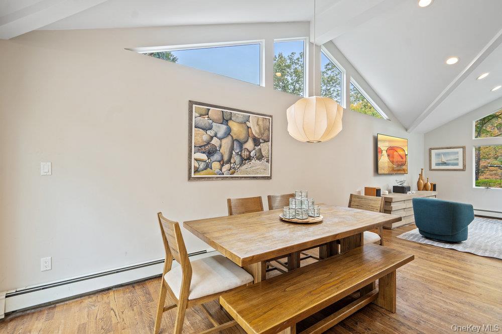 #17 photo, 33 Dogwood Lane, Locust Valley , NY 11560