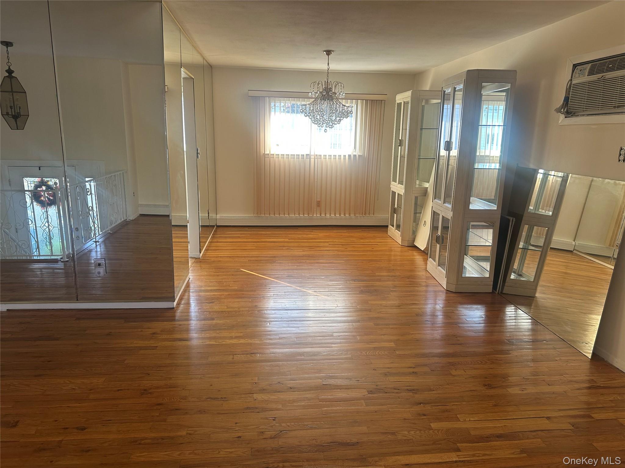 #3 photo, 308 Essex Street, West Babylon , NY 11704