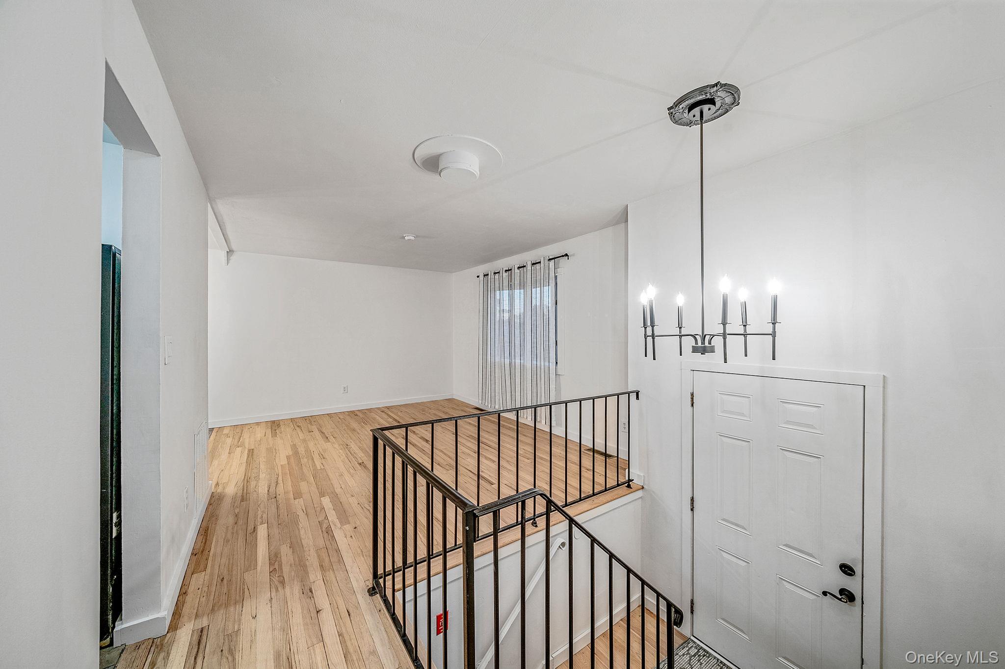 #3 photo, 3019 Sipp Avenue, Medford , NY 11763