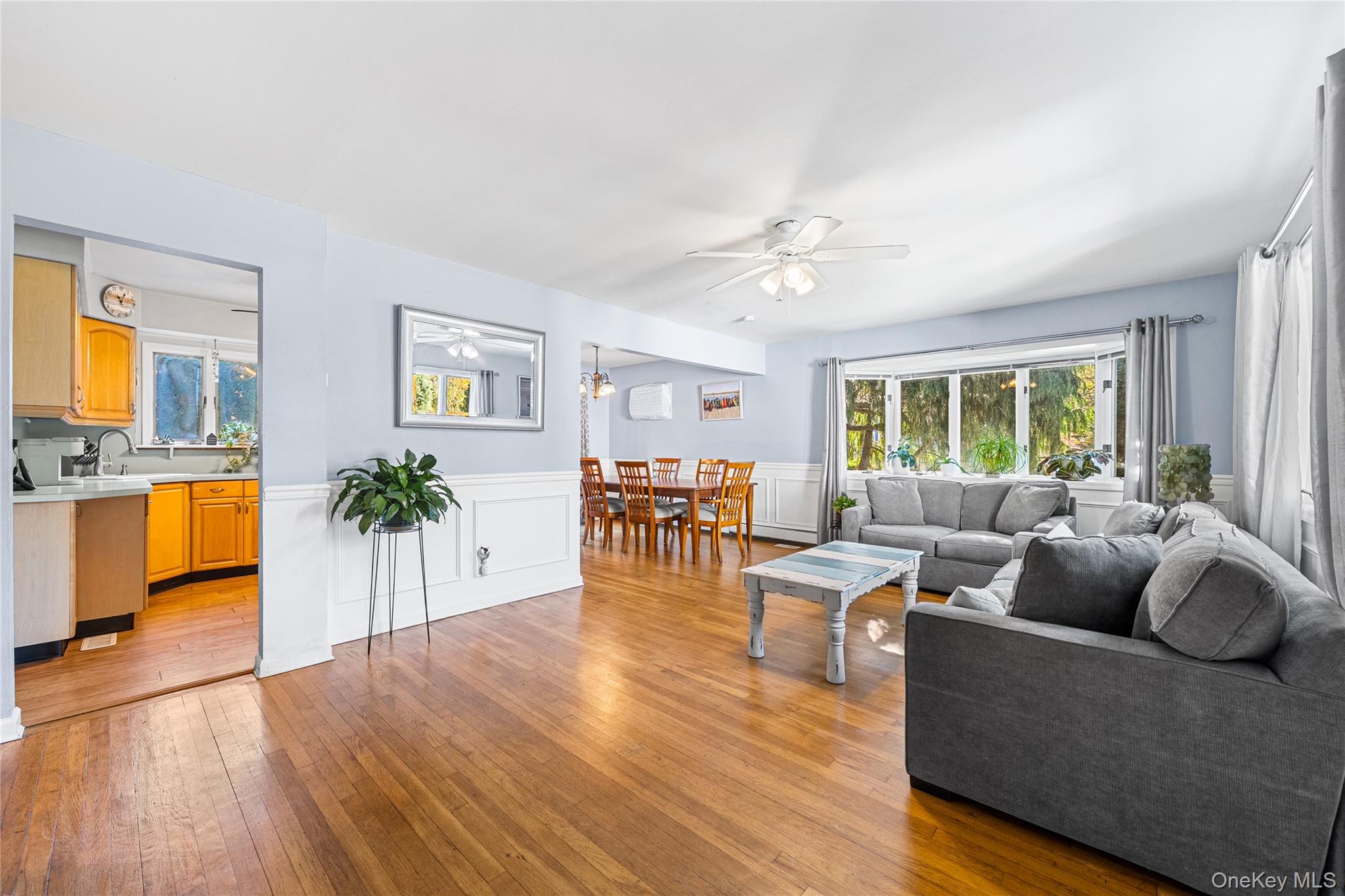 #7 photo, 27 Gaylore Drive, Amityville , NY 11701