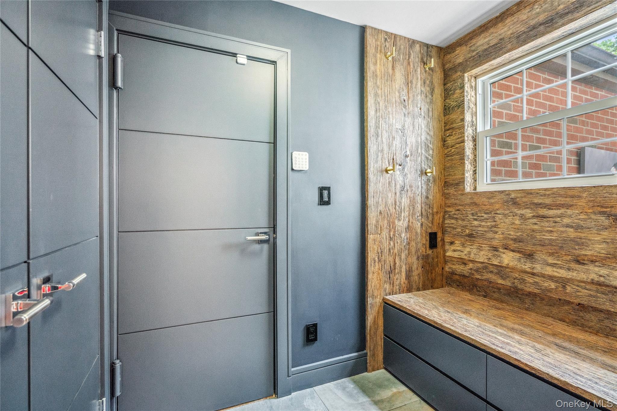 #12 photo, 23 Estates Terrace, Manhasset , NY 11030