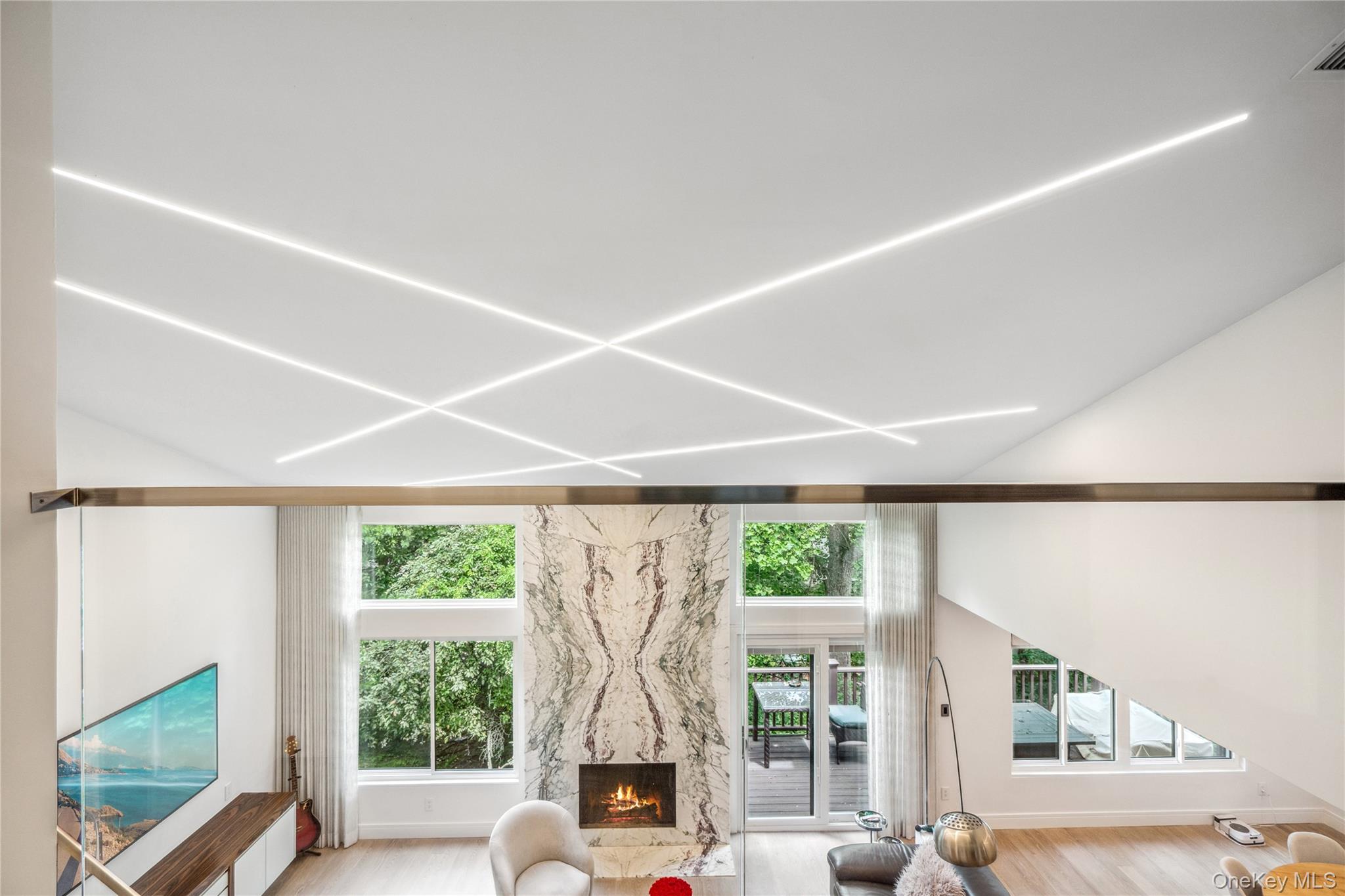 #17 photo, 23 Estates Terrace, Manhasset , NY 11030