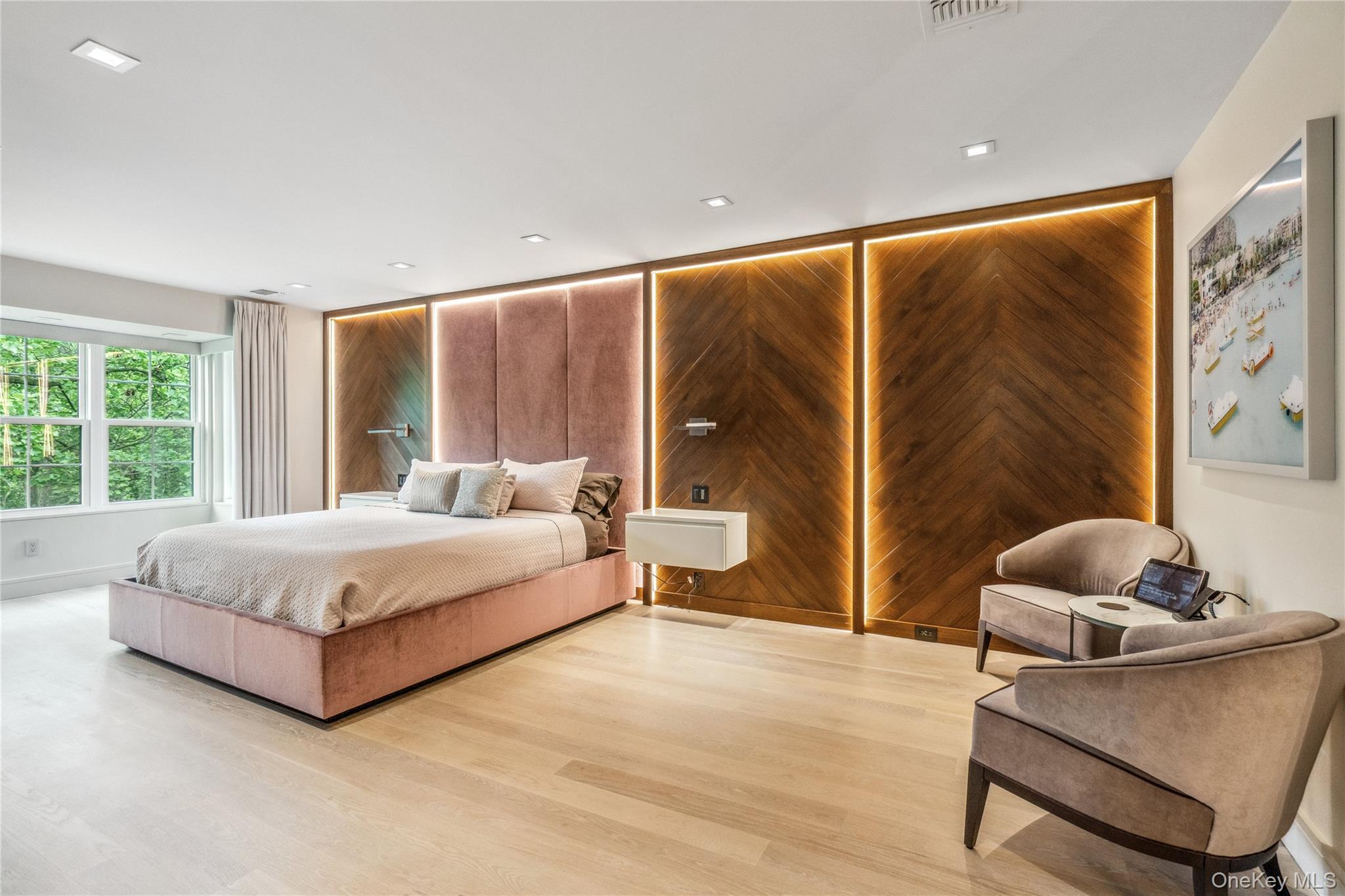 #18 photo, 23 Estates Terrace, Manhasset , NY 11030