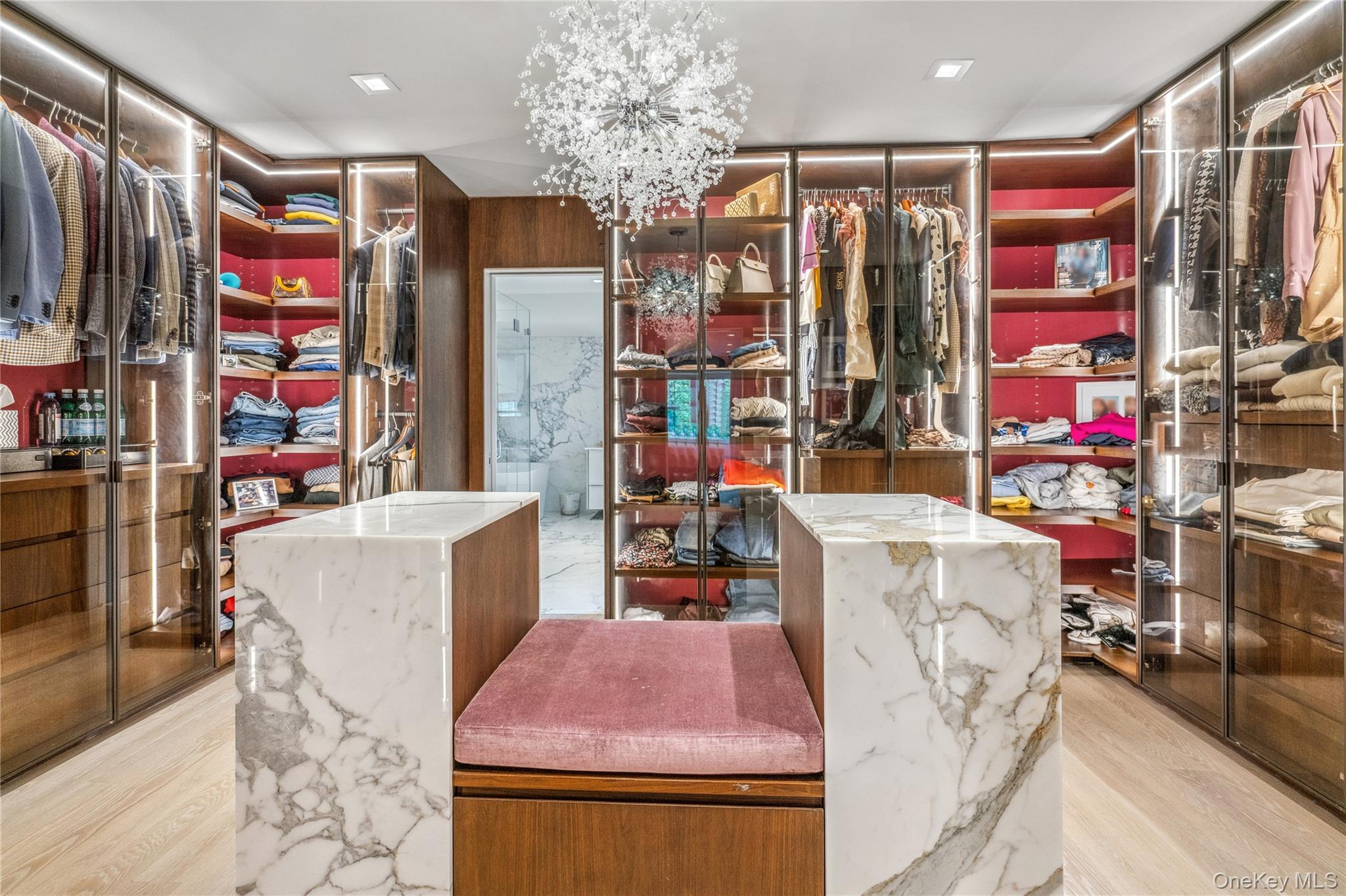 #19 photo, 23 Estates Terrace, Manhasset , NY 11030