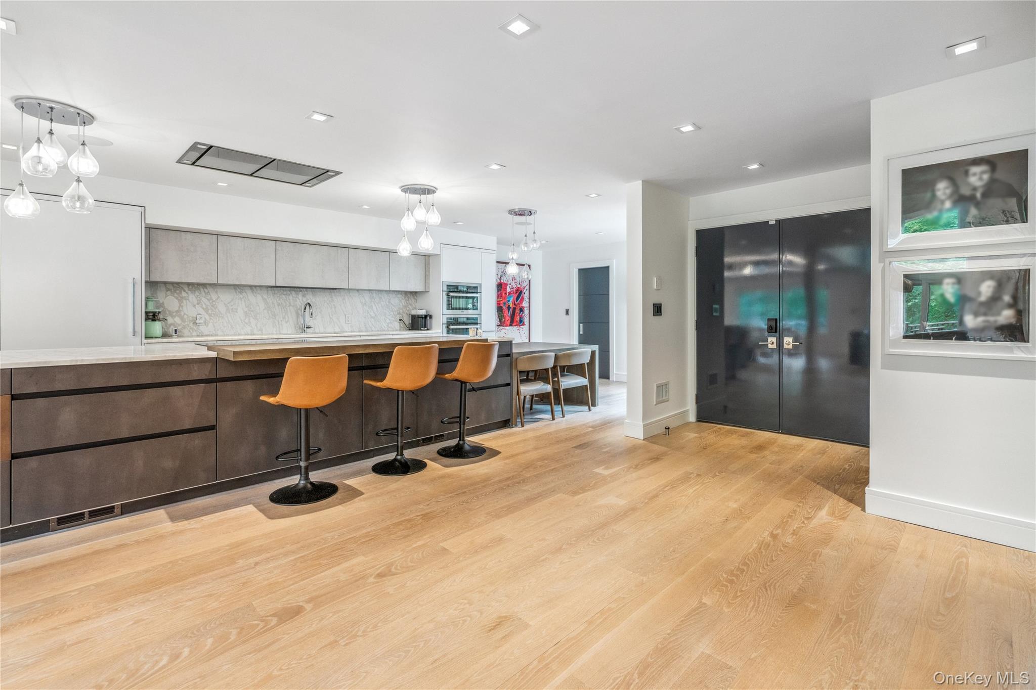 #4 photo, 23 Estates Terrace, Manhasset , NY 11030