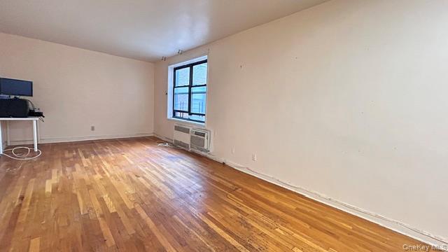 #3 photo, 14215 26th Avenue, Flushing , NY 11354