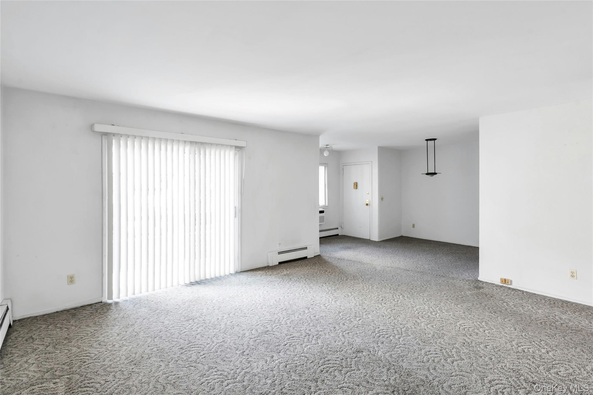 #5 photo, 99 Richmond Boulevard, Ronkonkoma , NY 11779