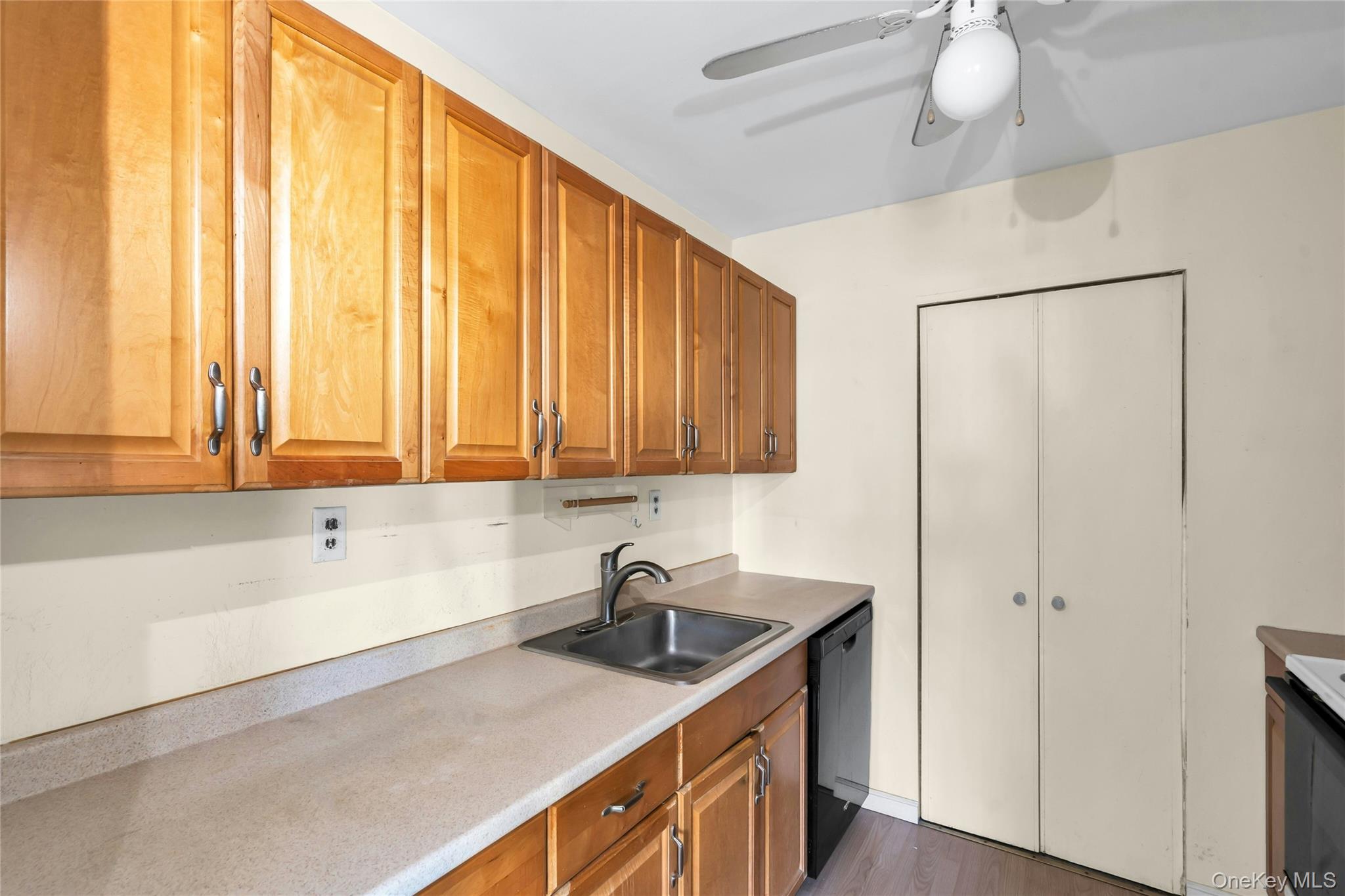 #7 photo, 99 Richmond Boulevard, Ronkonkoma , NY 11779