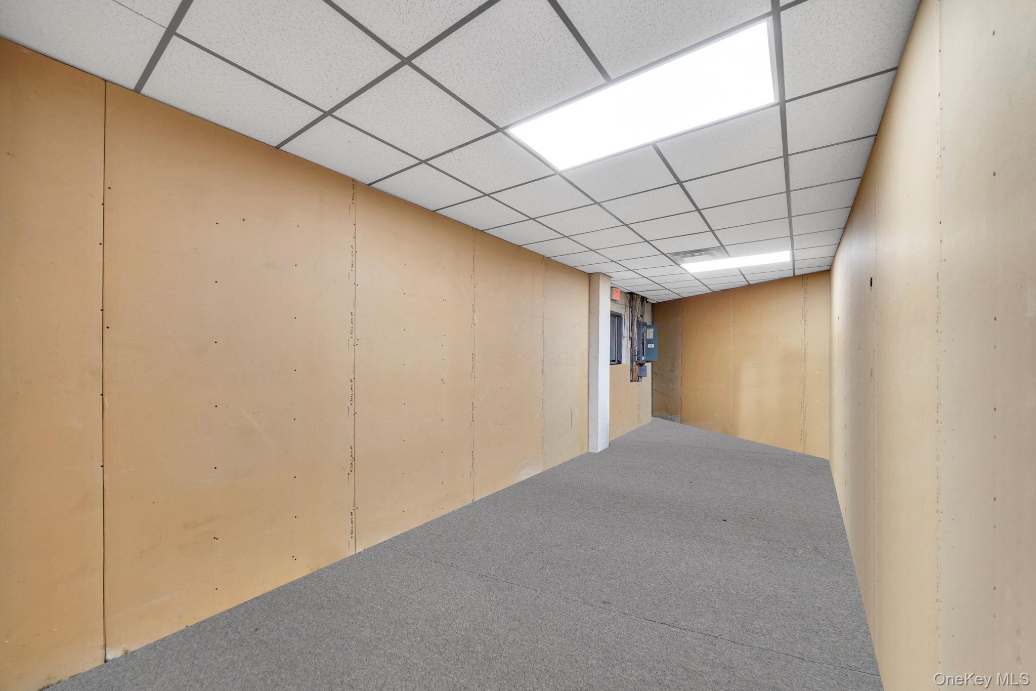 #20 photo, 150 W Sunrise Highway, Lindenhurst , NY 11757