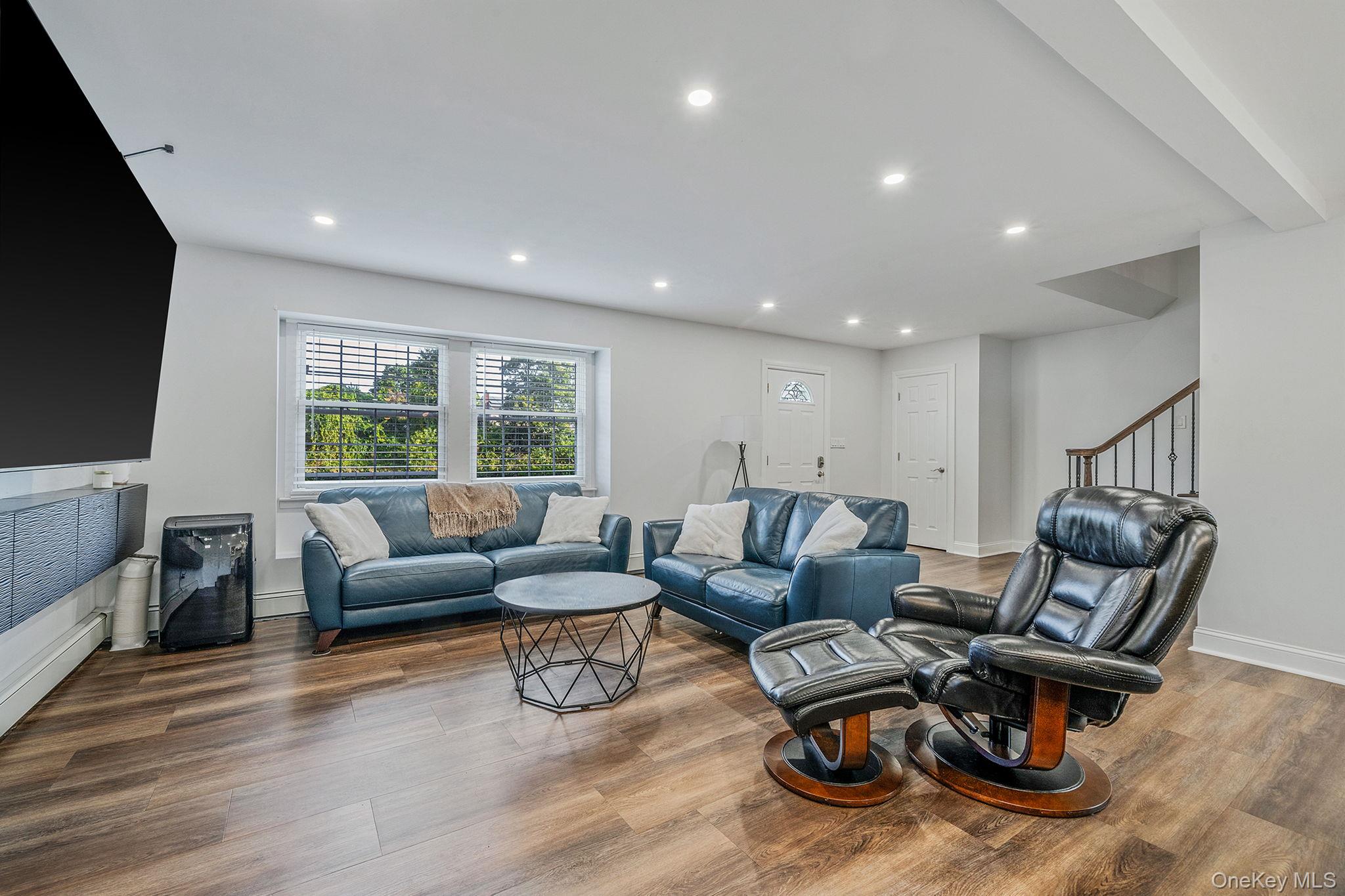 #8 photo, 360 Woodside Avenue, Bellport , NY 11713