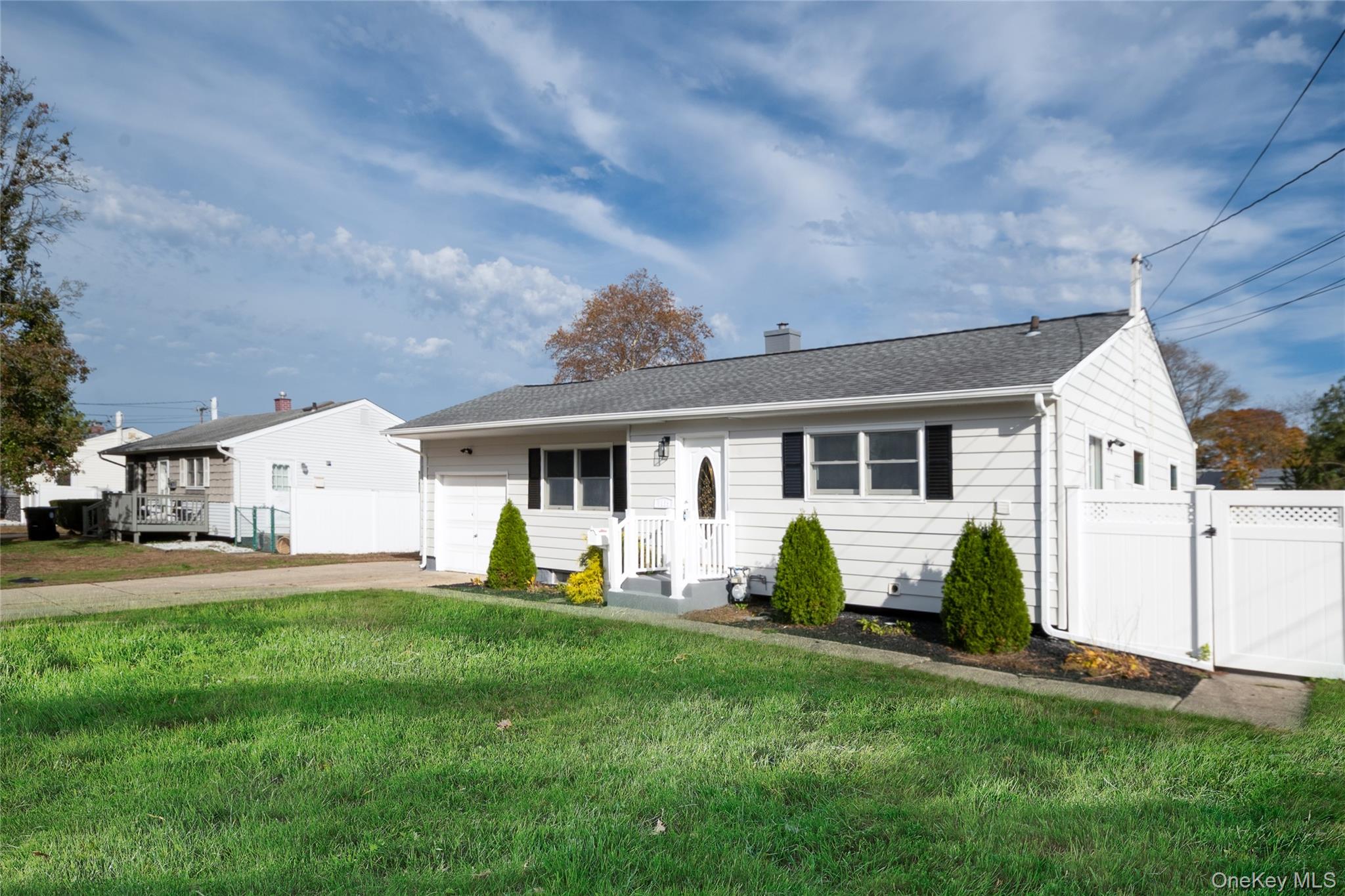 #2 photo, 1039 Carll Drive, Bay Shore , NY 11706