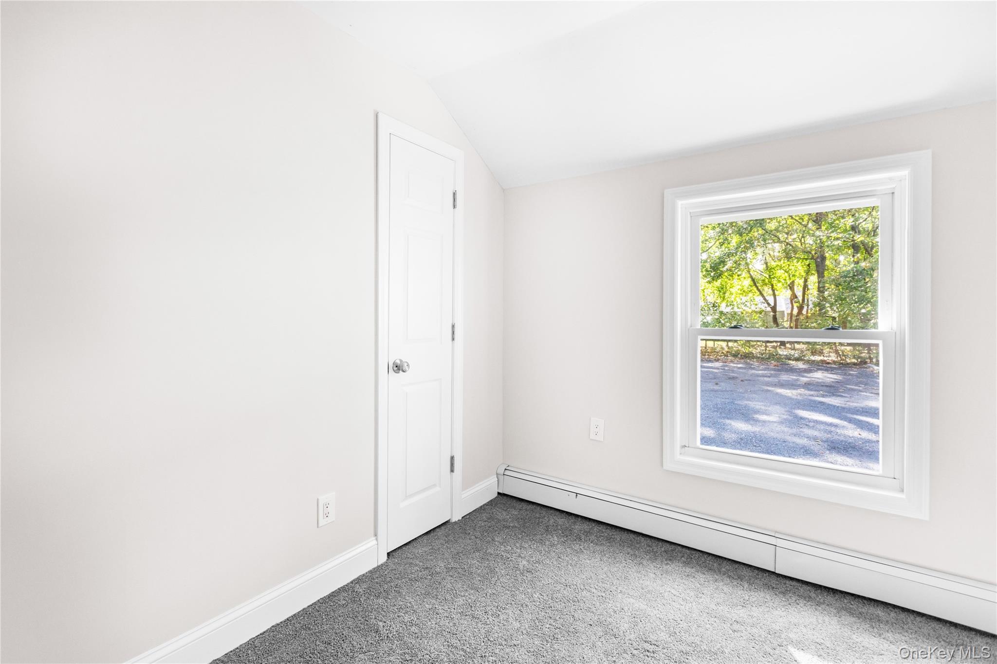 #9 photo, 2319 Ocean Avenue, Ronkonkoma , NY 11779