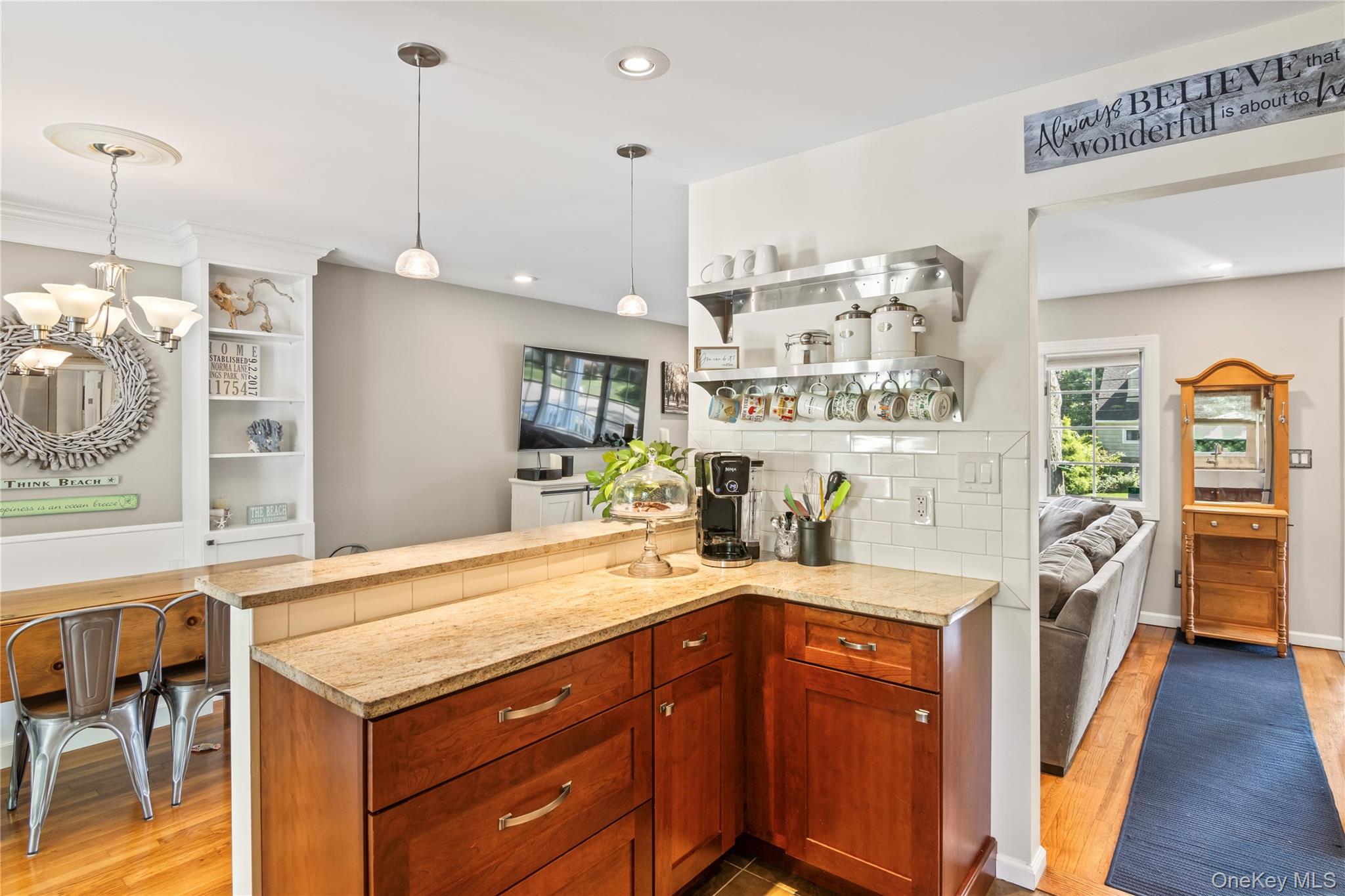 #13 photo, 5 Norma Lane, Kings Park , NY 11754