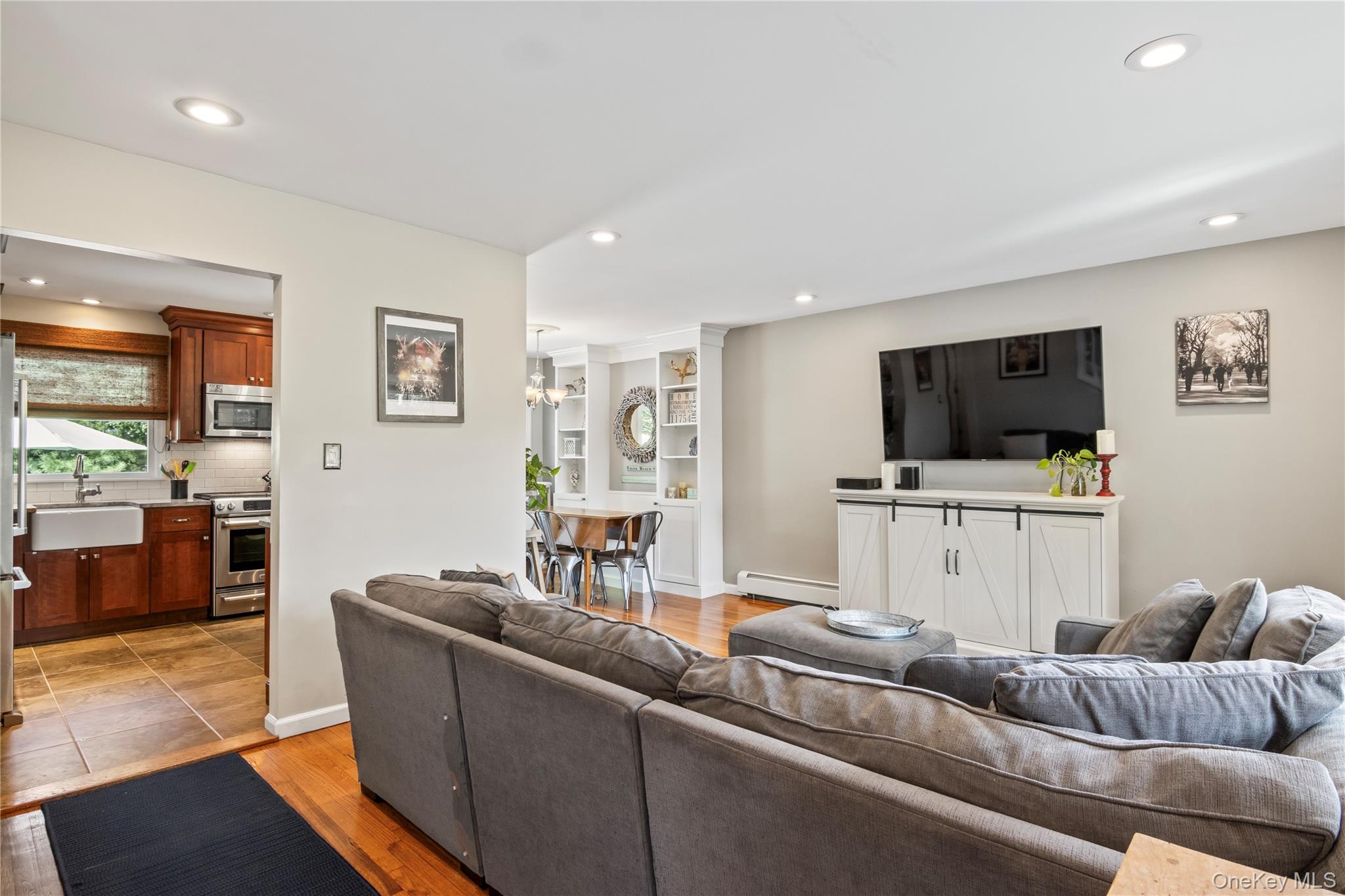 #6 photo, 5 Norma Lane, Kings Park , NY 11754