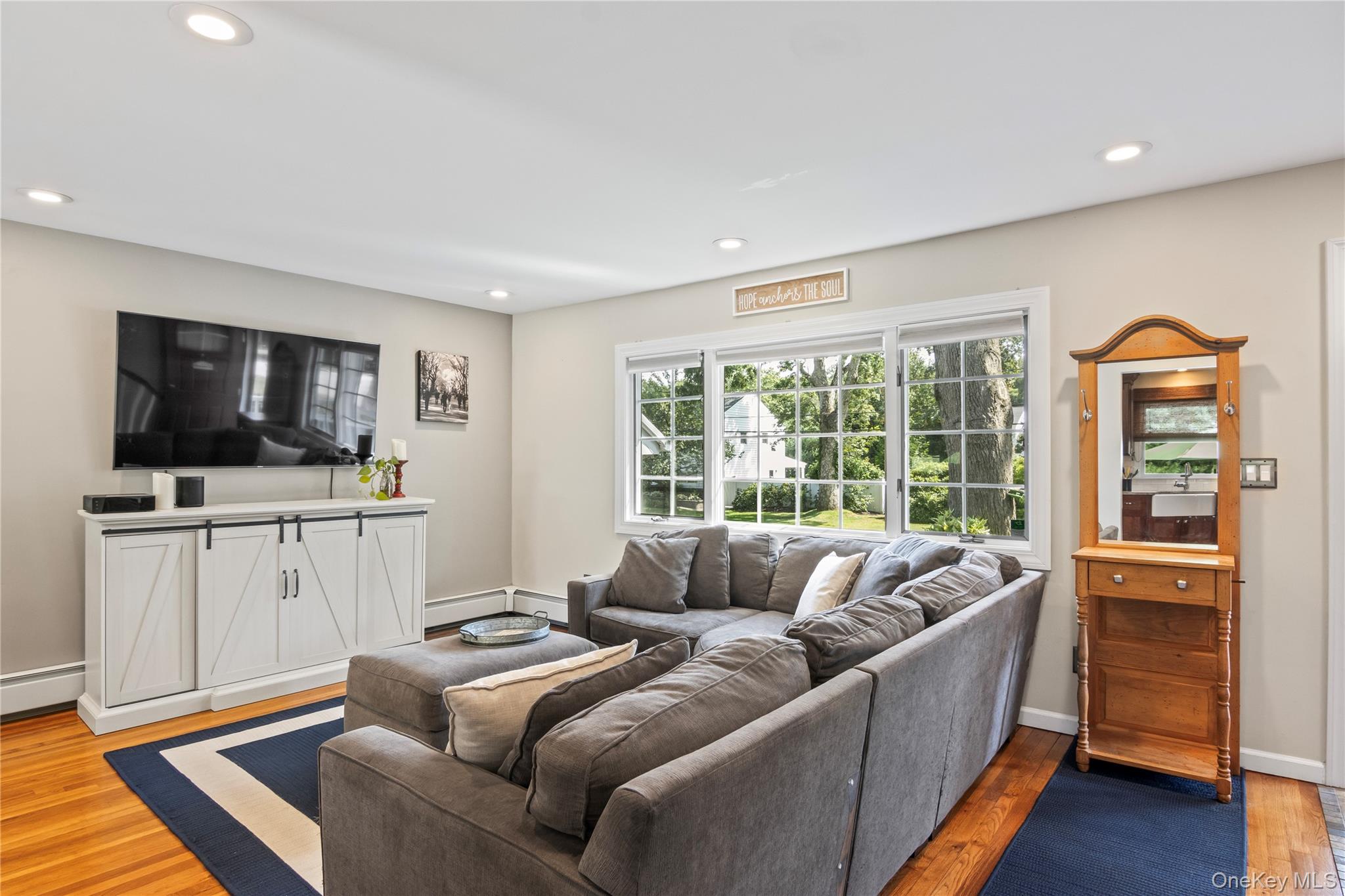 #7 photo, 5 Norma Lane, Kings Park , NY 11754