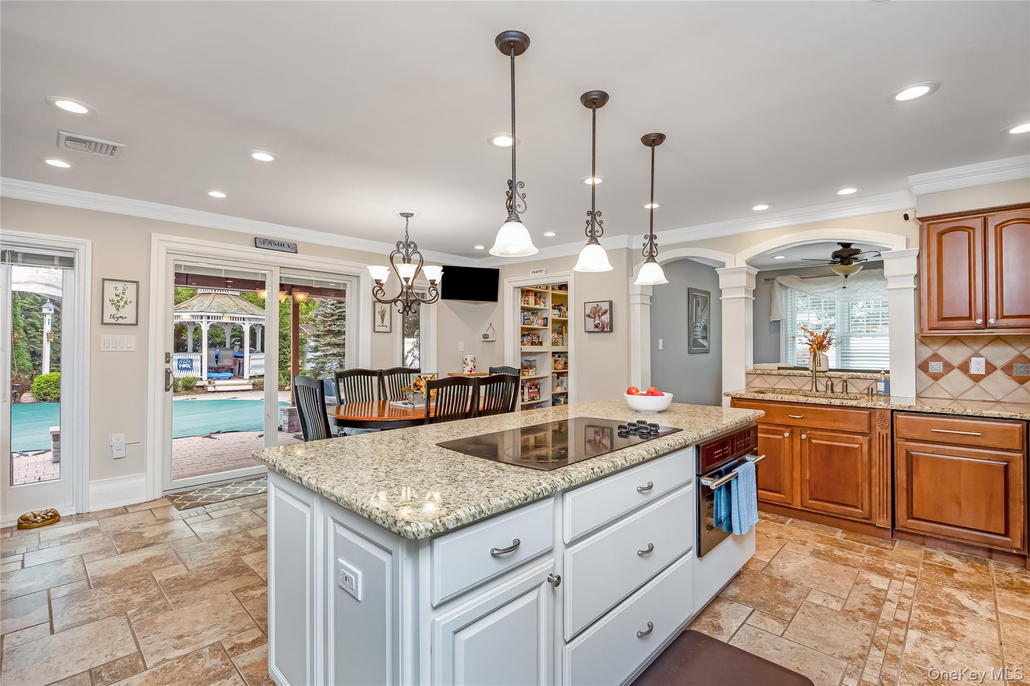 #15 photo, 74 Loop Drive, Sayville , NY 11782